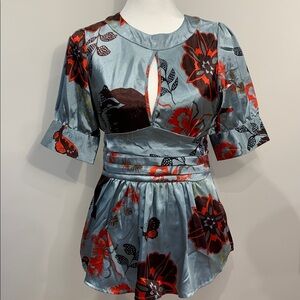 BCBGMAXAZRIA 1/2 sleeve satin blouse